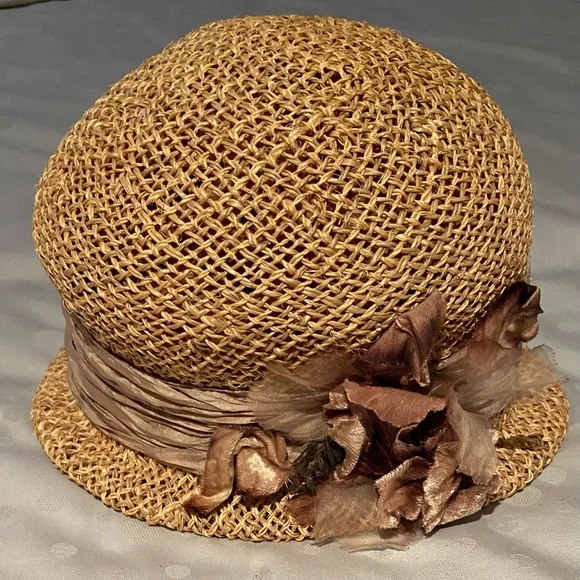 Hat - Picture 1 of 3